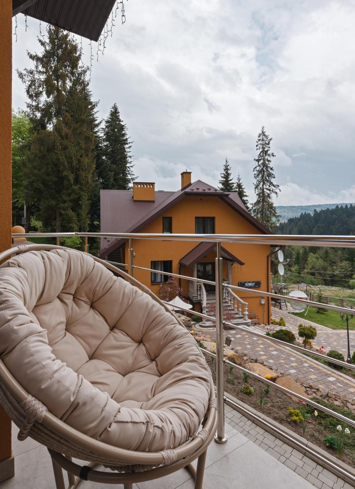 Апарт- Готель Sunray Skhidnytsya Skhidnytsia Kültér fotó